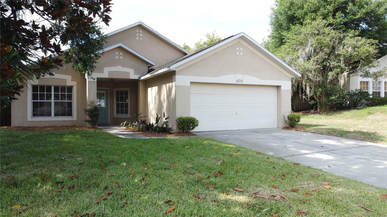 Property Photo:  459 Bent Oak Loop  FL 33837 