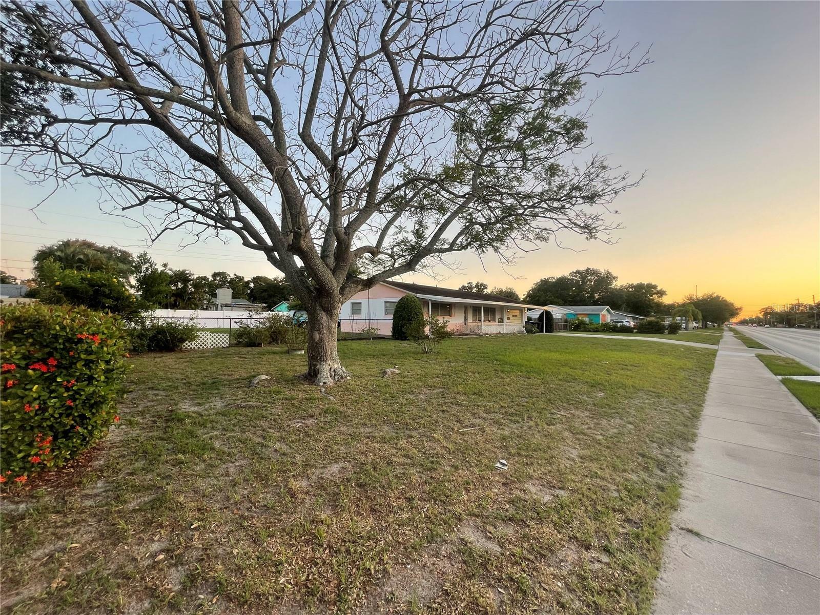 Property Photo:  6838 38th Avenue N  FL 33710 