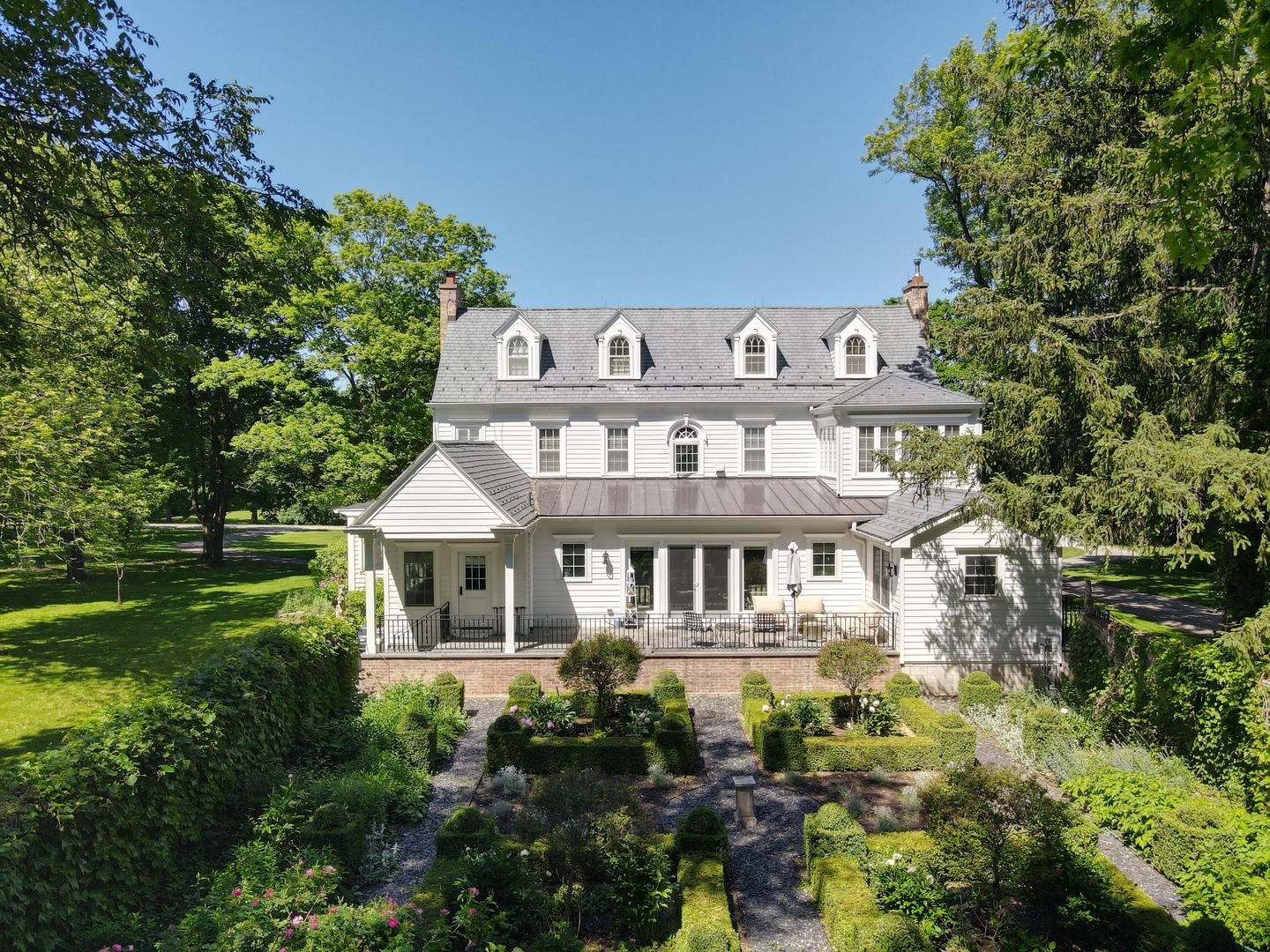 Property Photo: 21611 N Old Barrington Road IL 60010