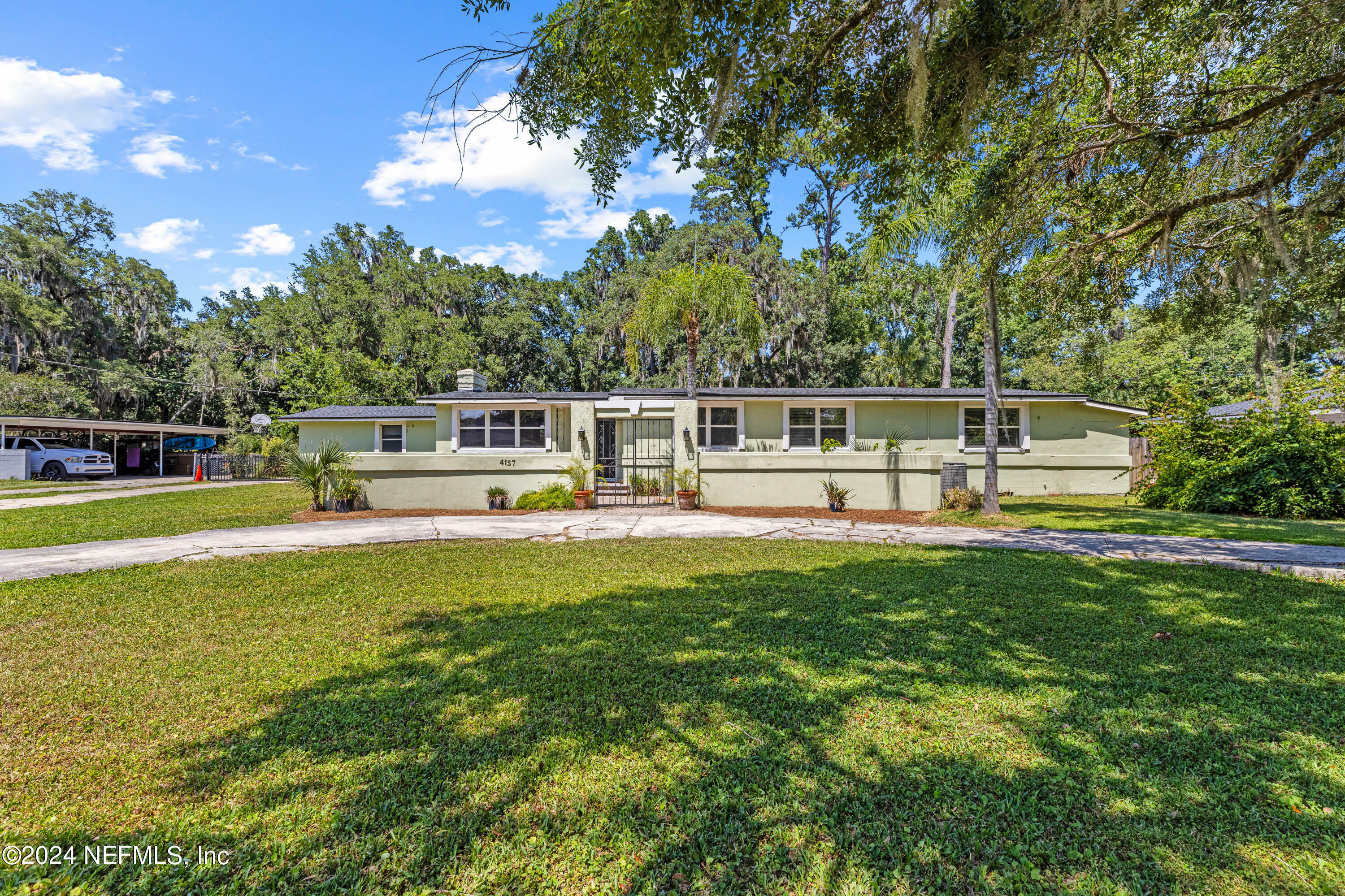 Property Photo:  4157 Water Oak Lane  FL 32210 