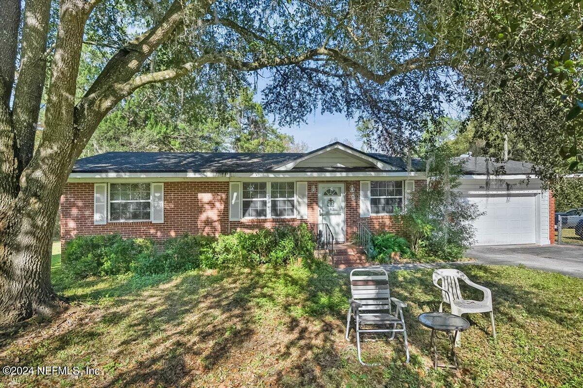 3866 Main Street  Middleburg FL 32068 photo