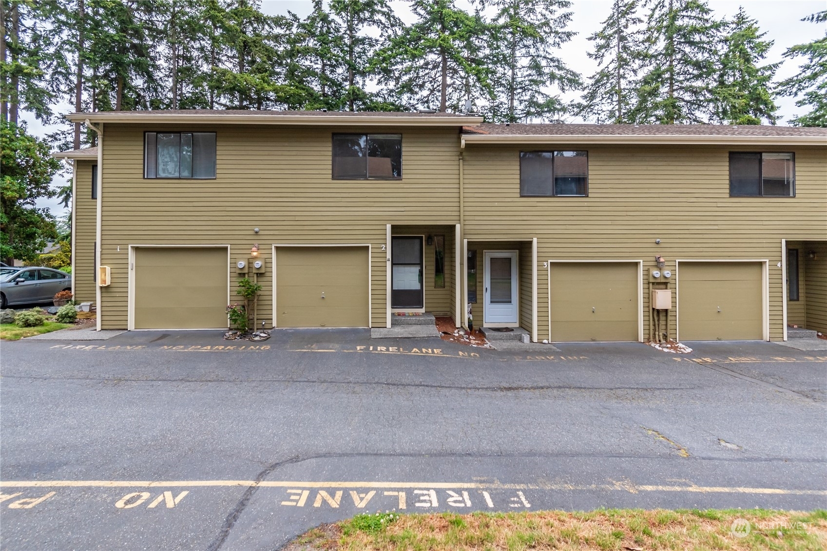 Property Photo:  111 NW Columbia Drive A2  WA 98277 