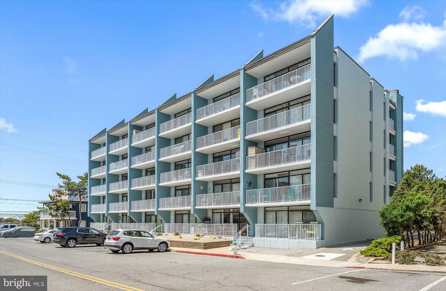 Property Photo: 12 42nd Street 502 MD 21842