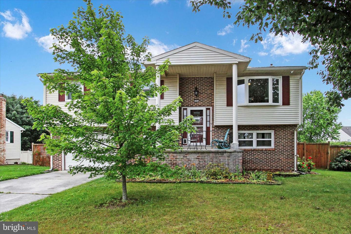 Property Photo:  1885 Rachel Drive  PA 17013 