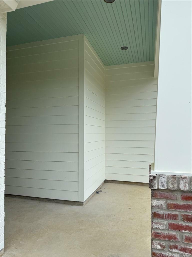 Property Photo: 2324 Camelia Nicole Drive LA 70605