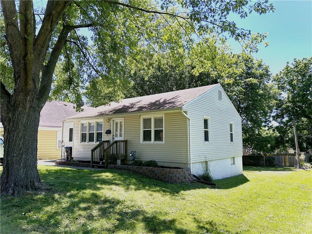 Property Photo:  2328 Harvard Avenue  MO 64056 