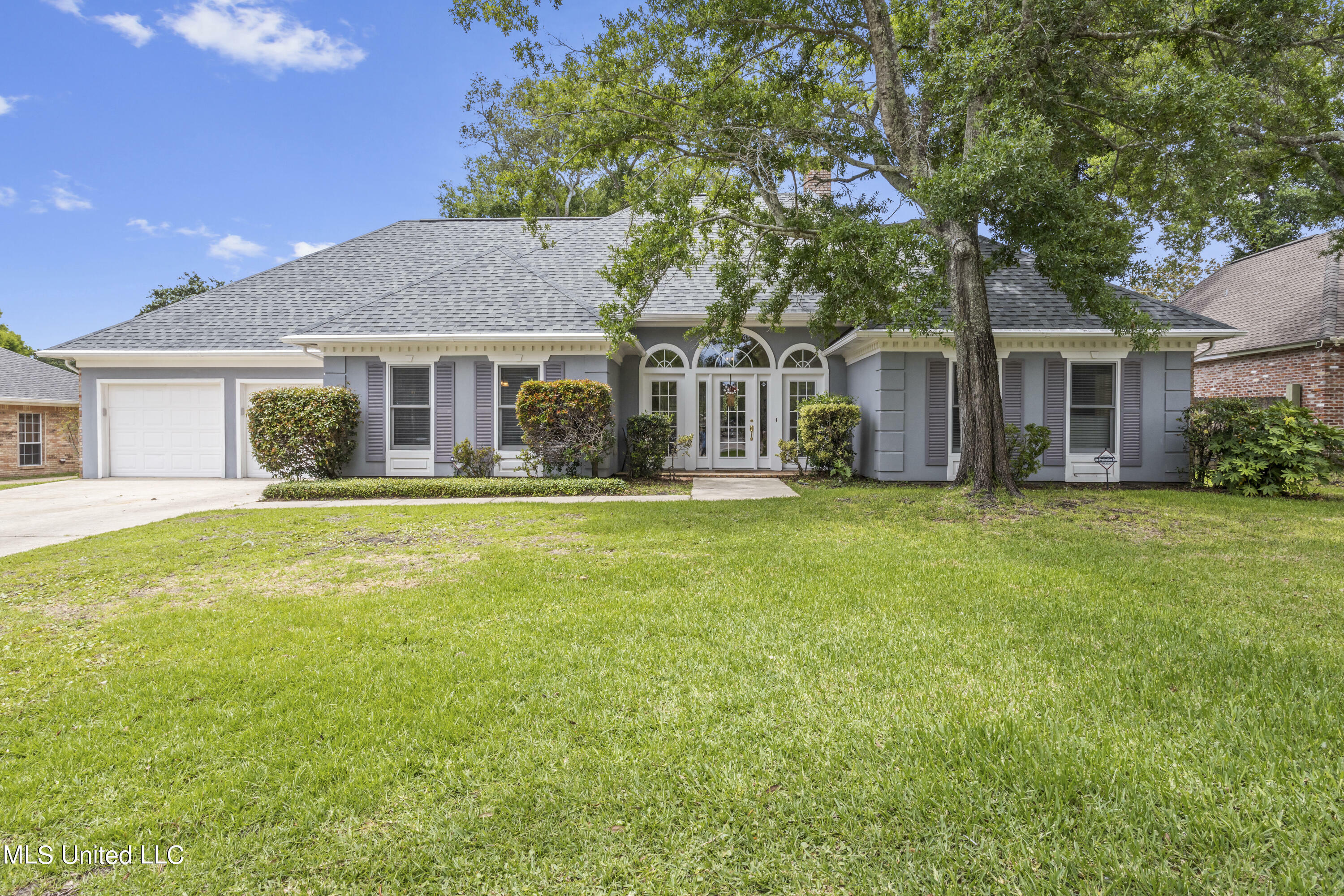 Property Photo:  2535 Brighton Circle  MS 39531 