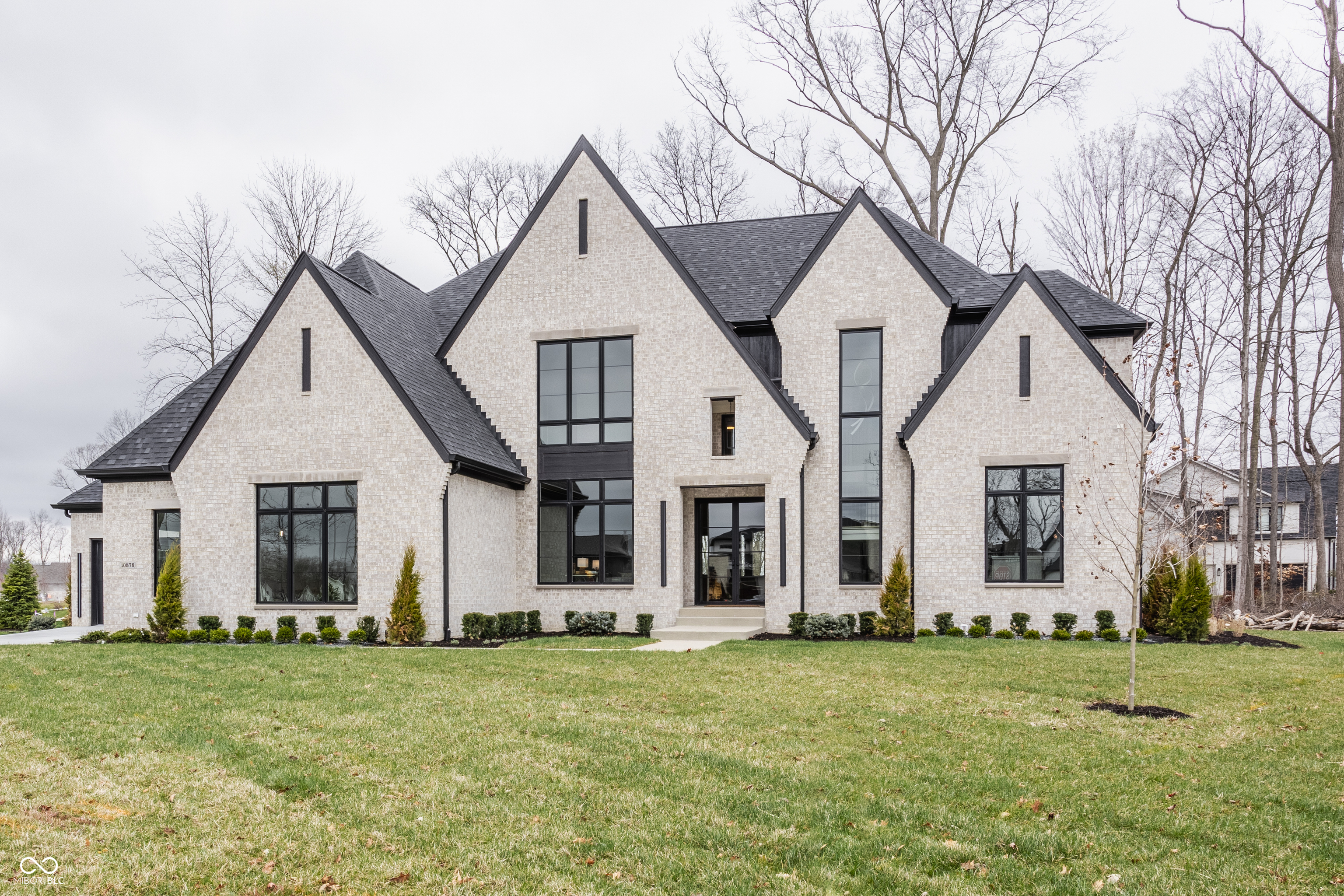 10876 Holliday Farms Boulevard  Zionsville IN 46077 photo