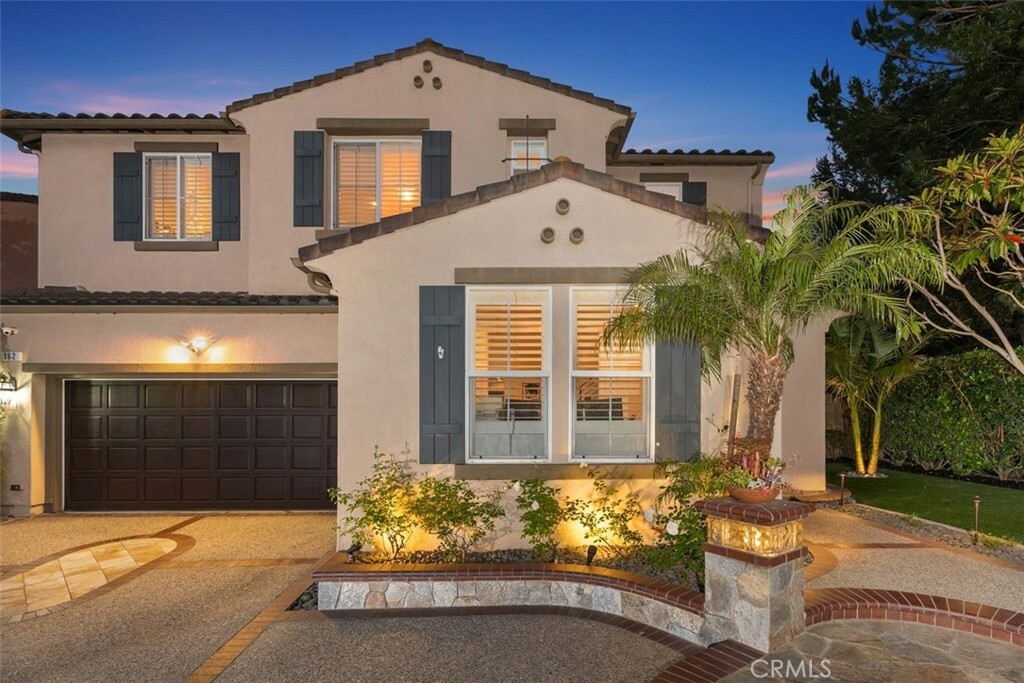 Property Photo: 162 Treehouse CA 92603