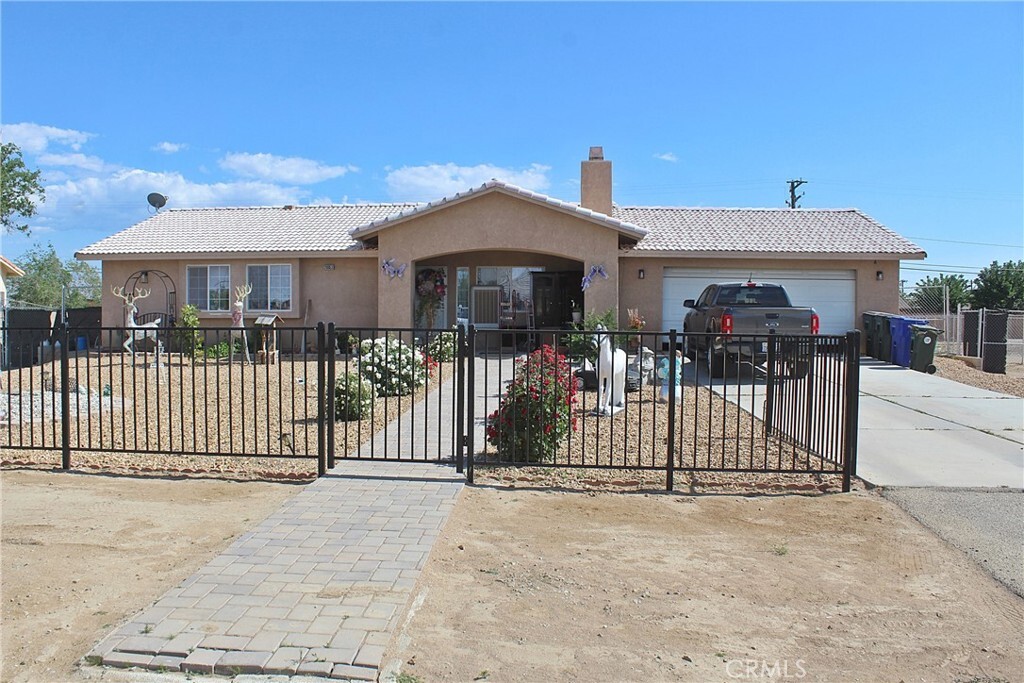 Property Photo: 20953 South Road CA 92307