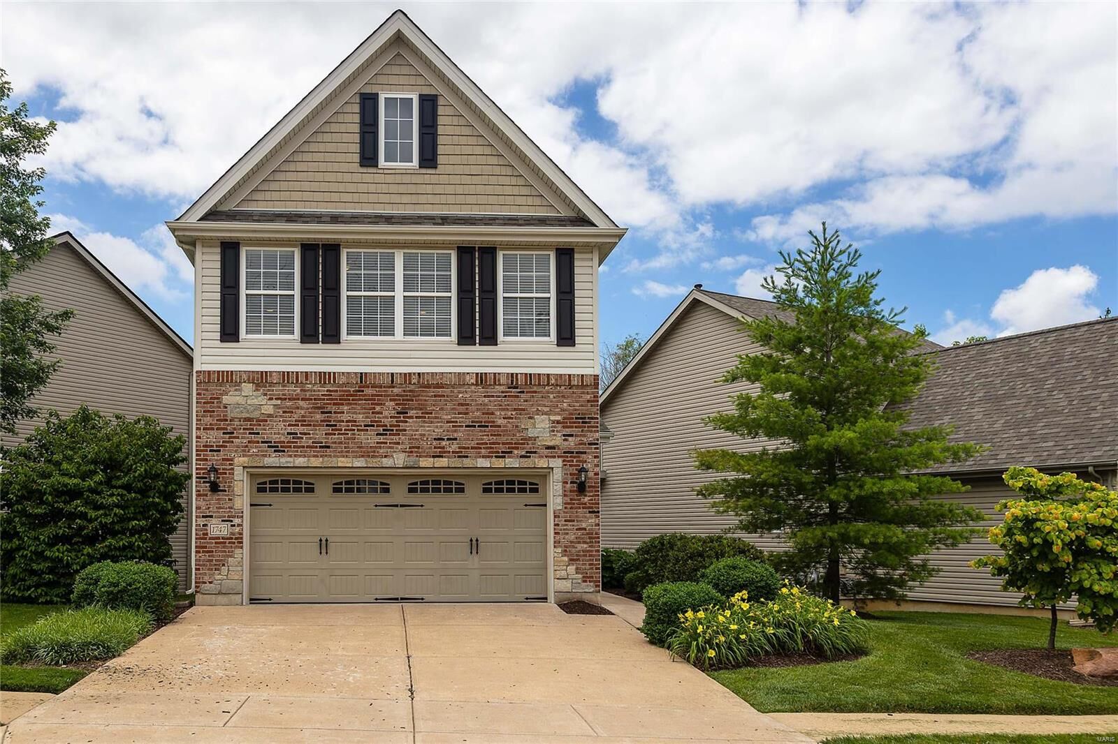 Property Photo:  1747 Coupru Court  MO 63376 