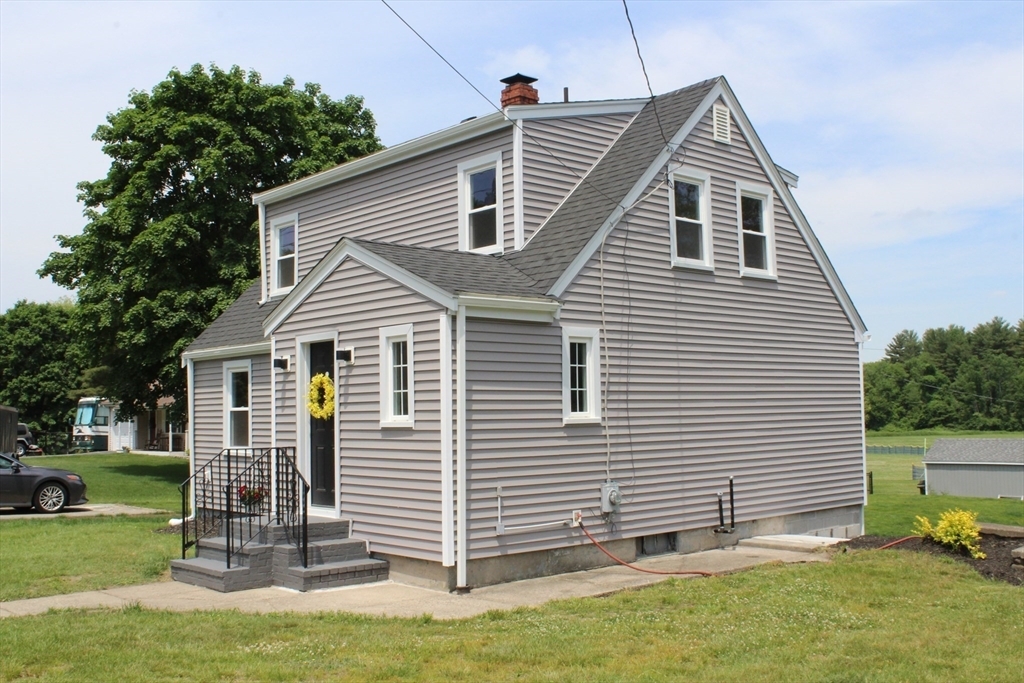 Property Photo:  266 South Main St  MA 01747 