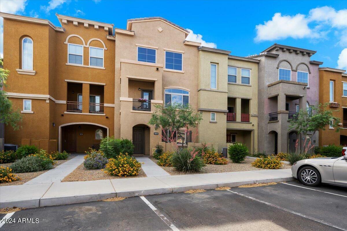 Property Photo: 2150 W Alameda Road 1075 AZ 85085