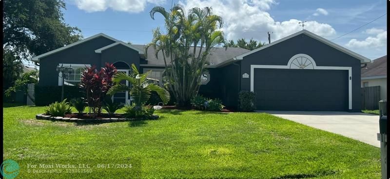 Property Photo:  131 NW Friar  FL 34983 