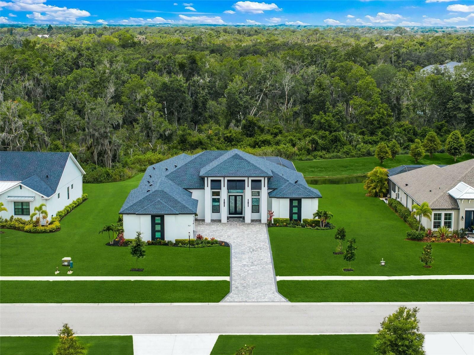 Property Photo:  1521 Twin Rivers Trail  FL 34219 