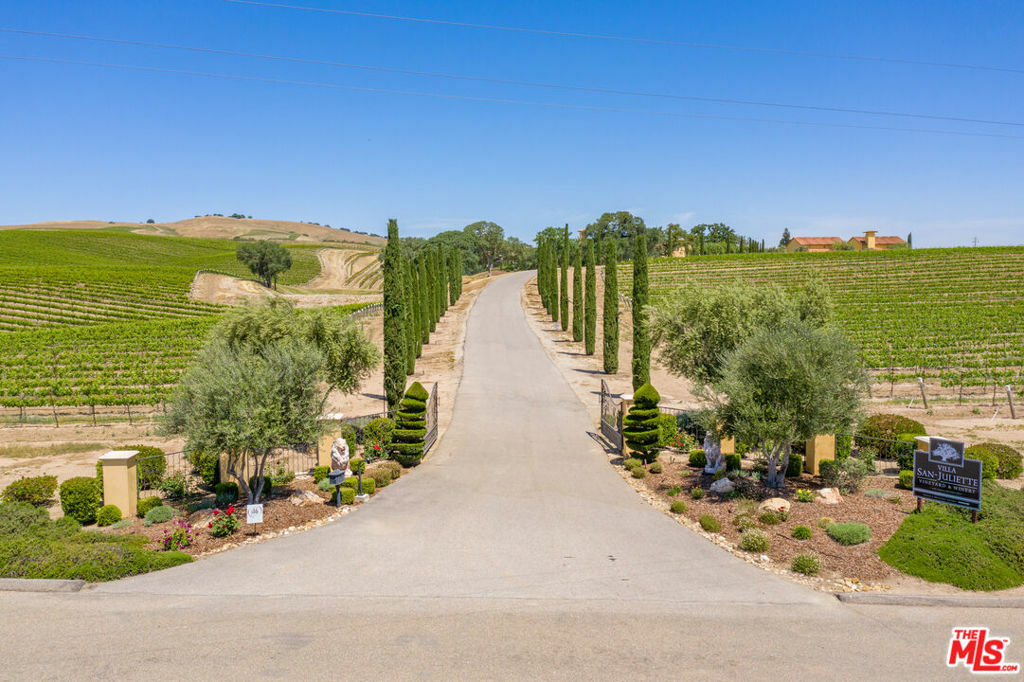 Property Photo:  6385 Cross Canyons Road  CA 93451 