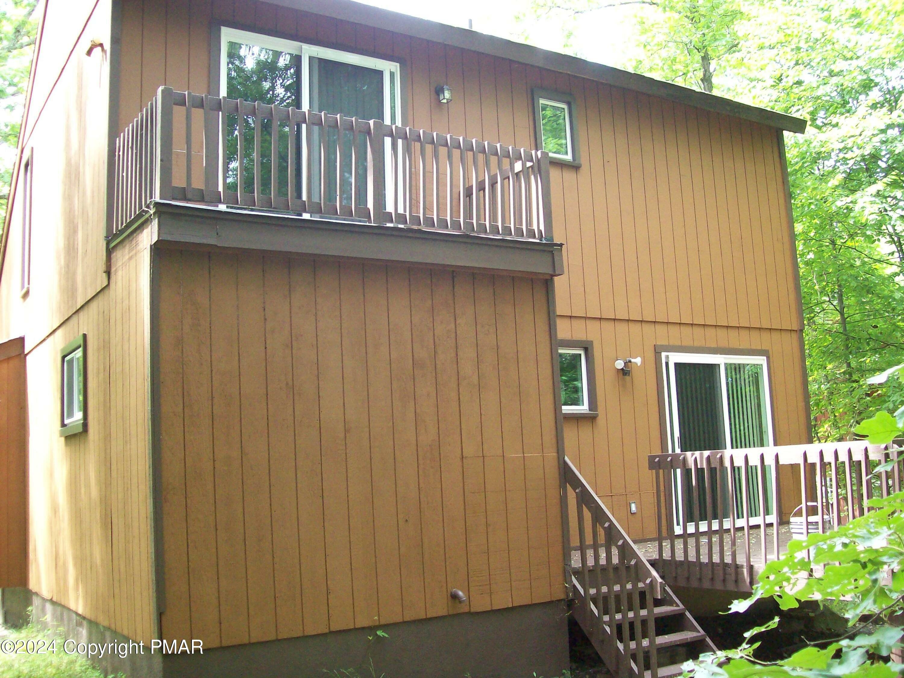 Property Photo:  288 Saunders Drive  PA 18324 