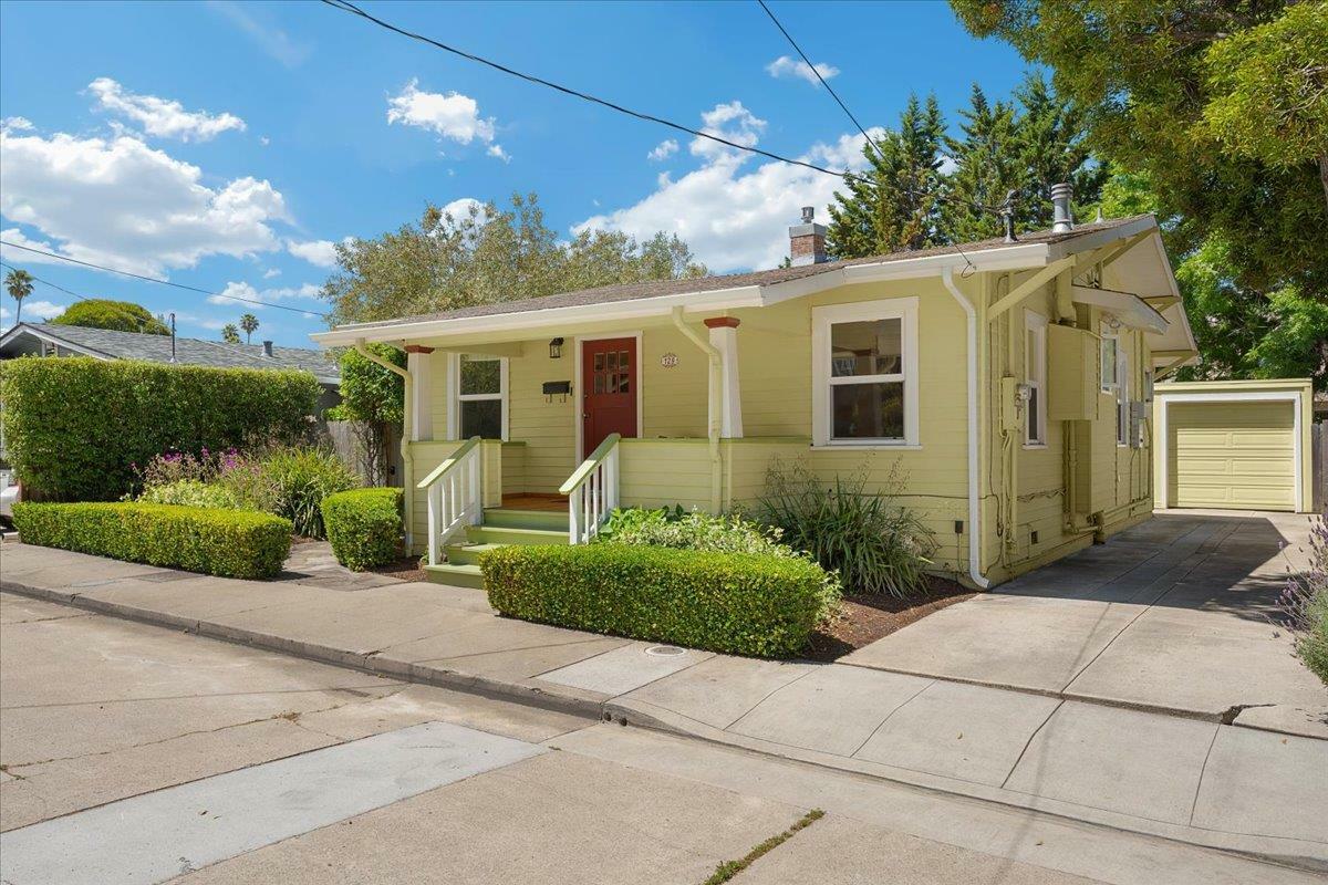 Property Photo:  129 May Avenue  CA 95062 