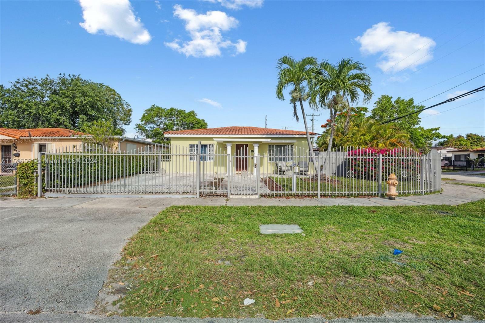 Property Photo:  200 SW 61st Ave  FL 33144 