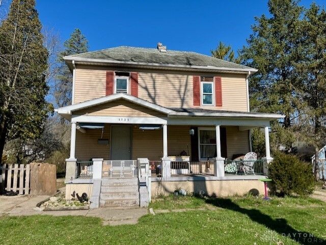 Property Photo: 5725 Philadelphia Drive OH 45415