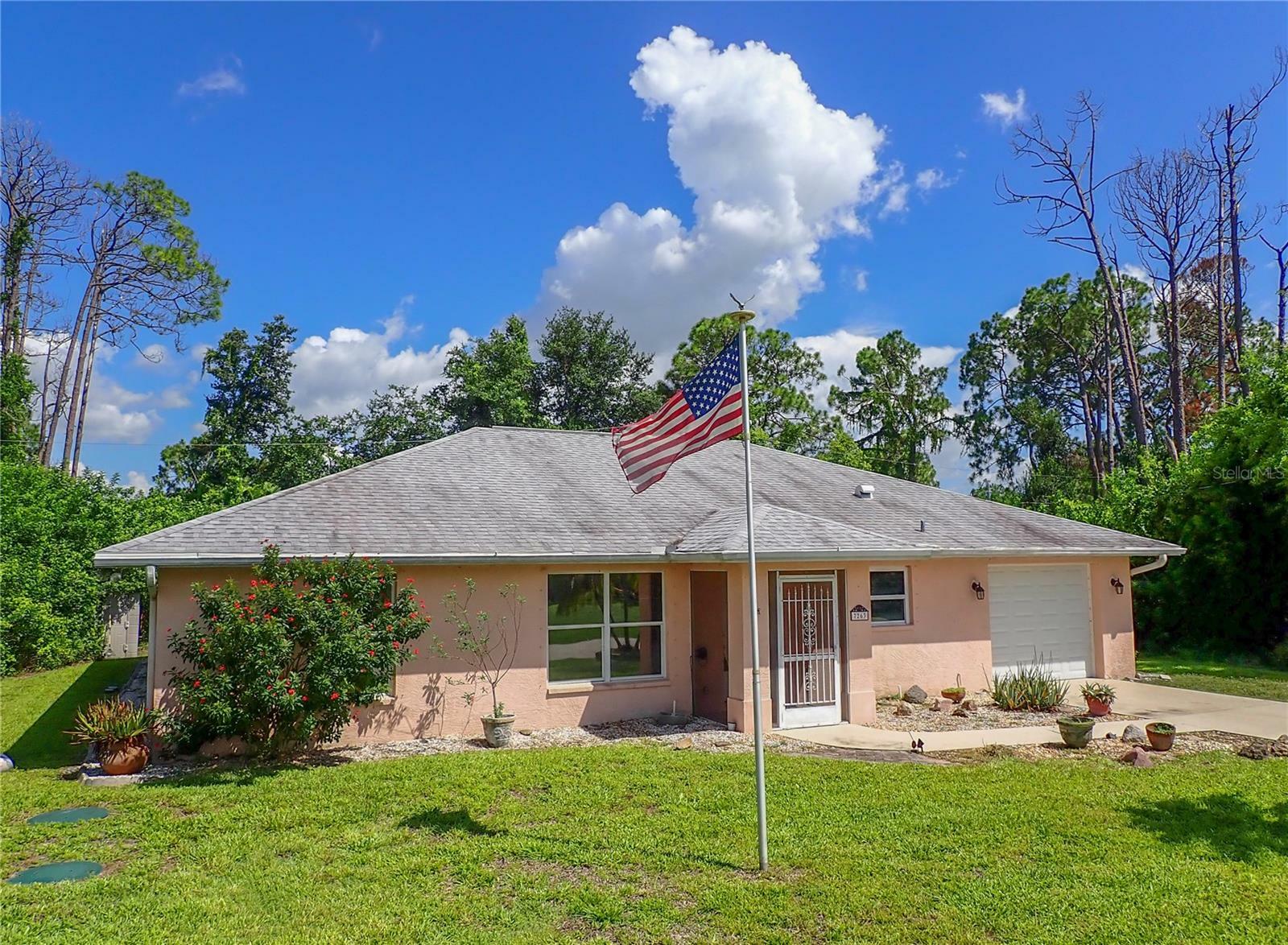 Property Photo: 7263 Sablon Road FL 34291