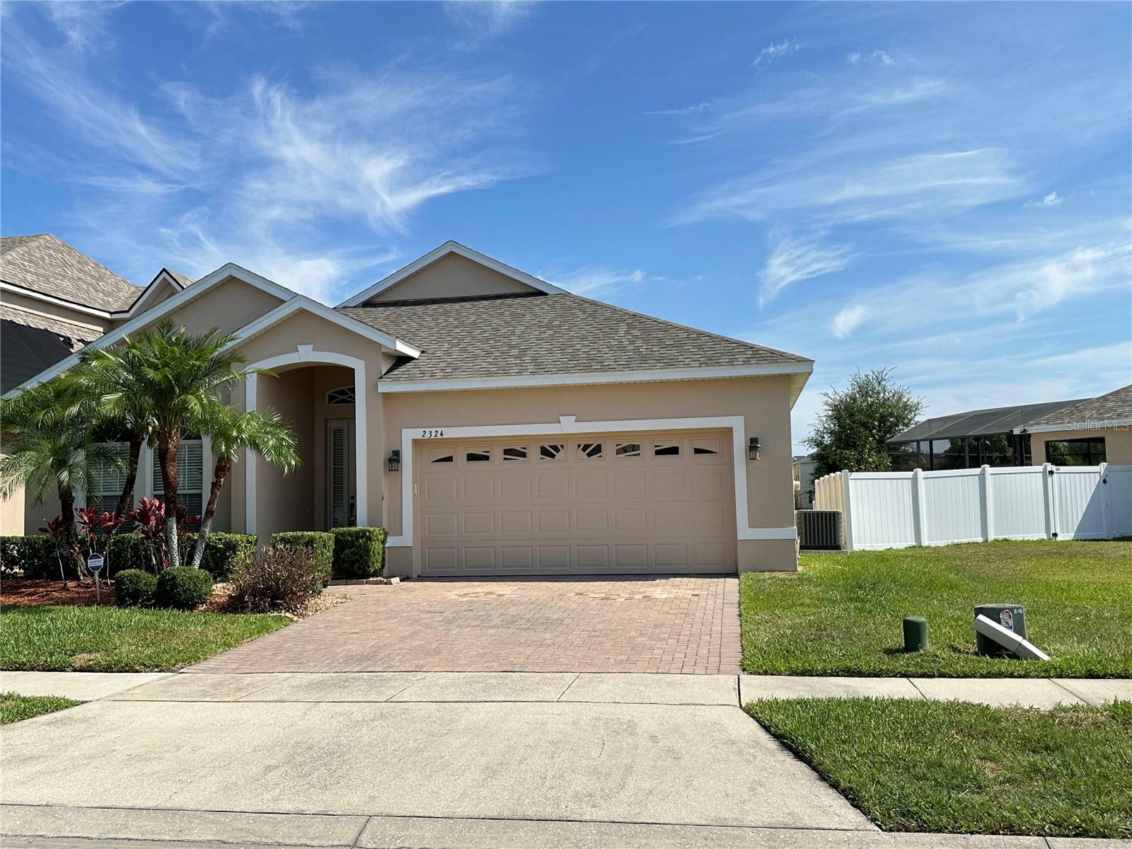 Property Photo:  2324 Sand Arbor Circle  FL 32824 