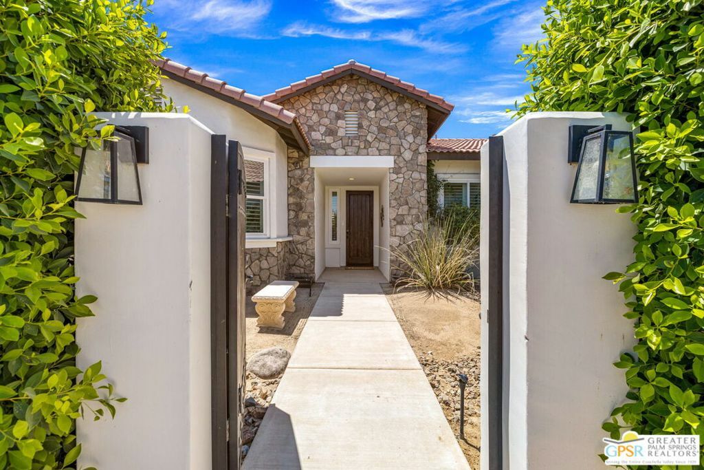 Property Photo:  74657 Lavender Way  CA 92260 