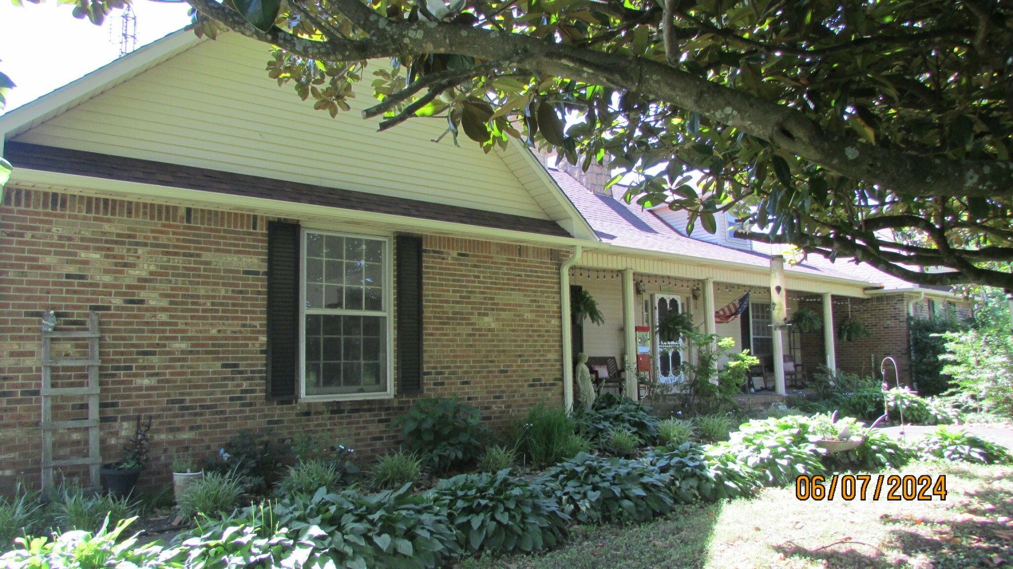 Property Photo:  380 Lanning Rd E  TN 38464 