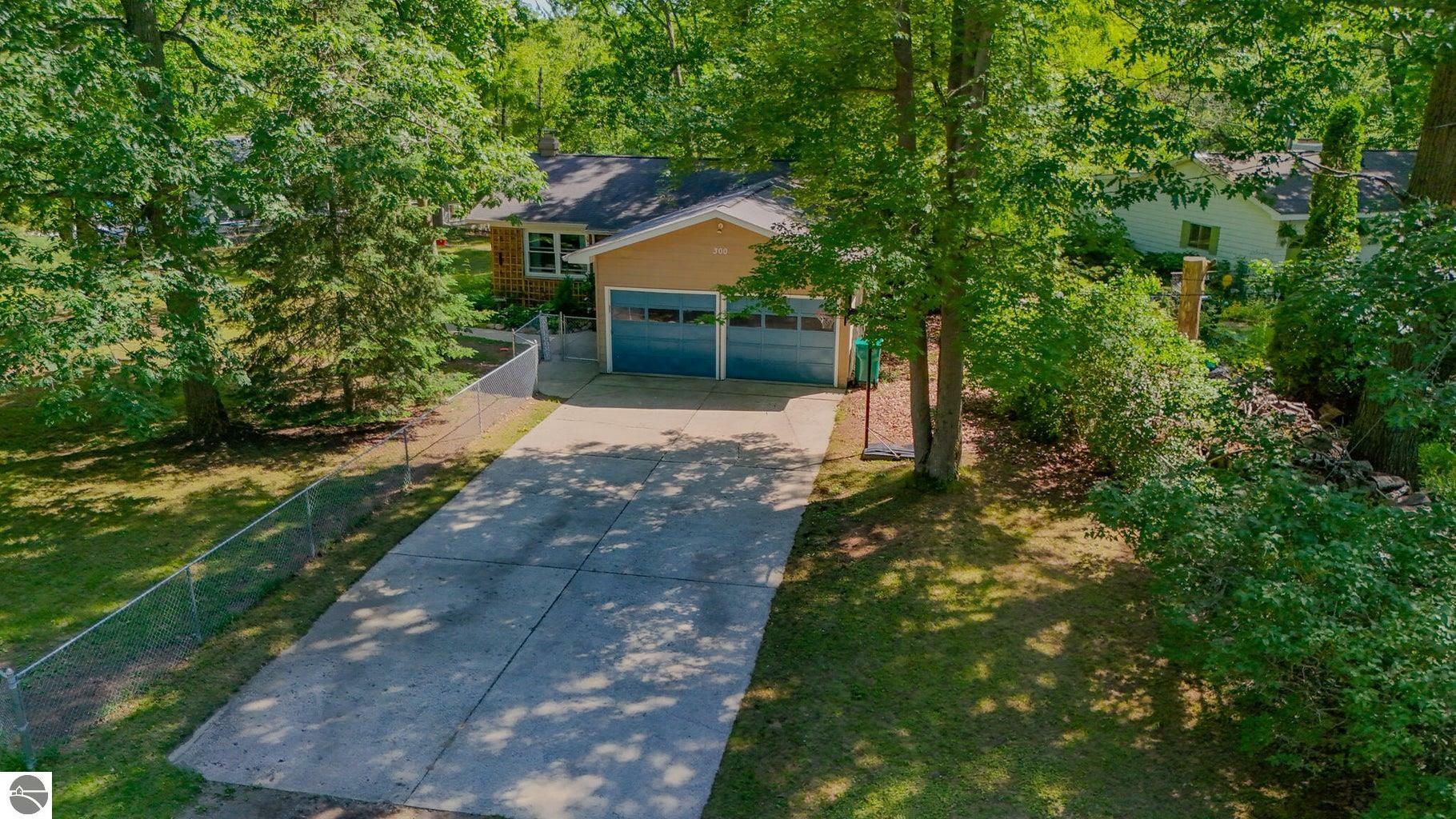 Property Photo:  300 Widdis Drive  MI 48651 