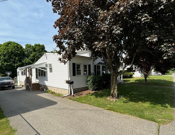 Property Photo:  421 Britannia 2  MA 02780 