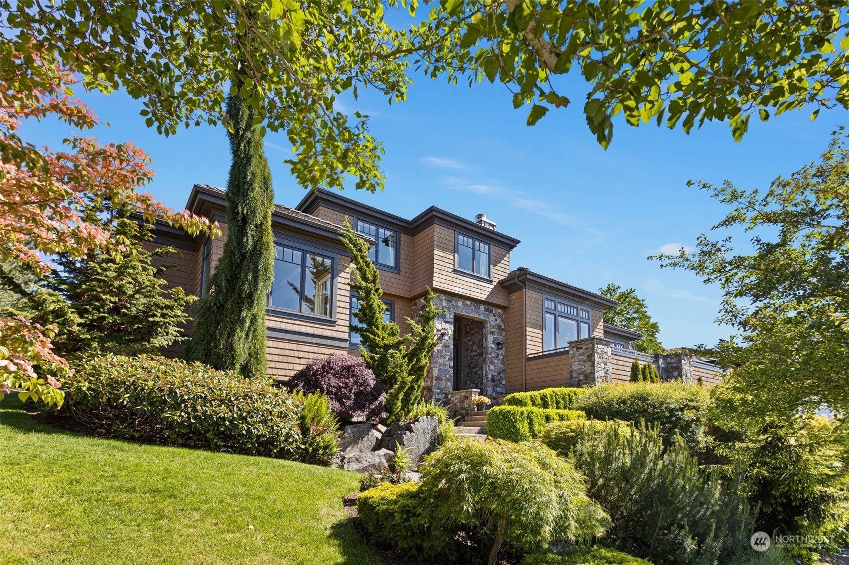 Property Photo: 3089 NE Harrison Street WA 98029