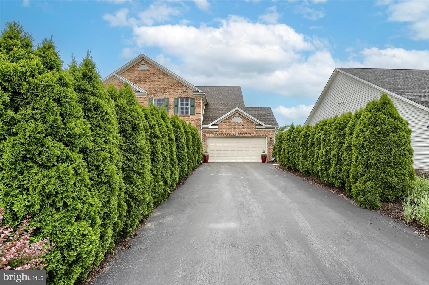 Property Photo:  423 Baumgardner Drive  PA 17112