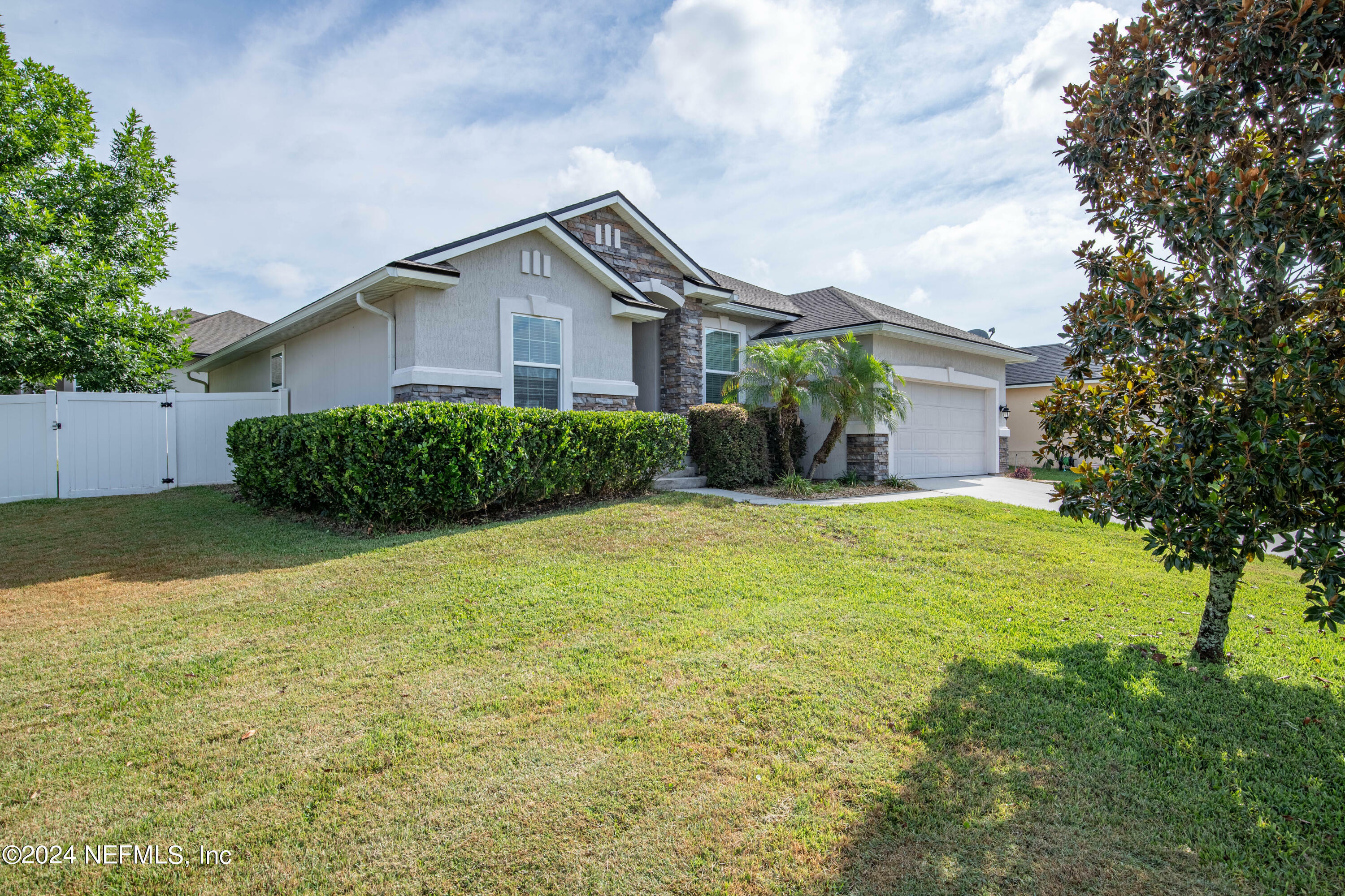 Property Photo:  3124 Zeyno Drive  FL 32068 