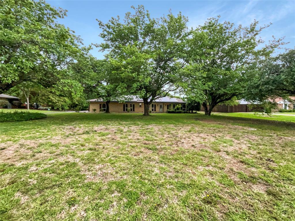 Property Photo:  167 Skyline Drive  TX 75094 