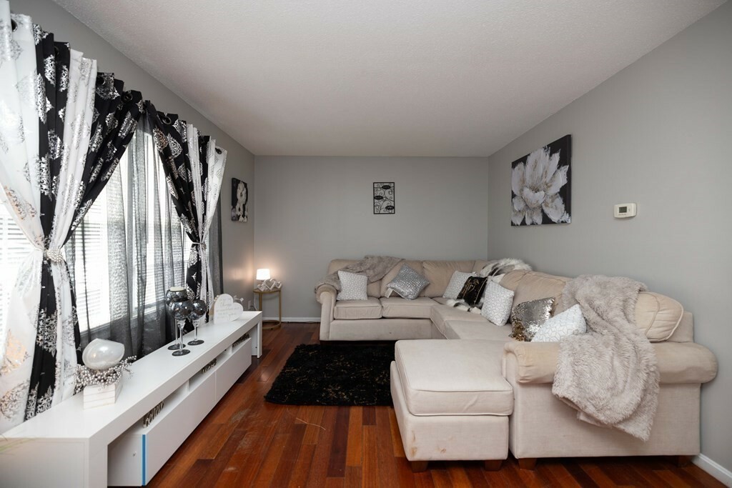 Property Photo:  19 Erie Ave 7  MA 01605 