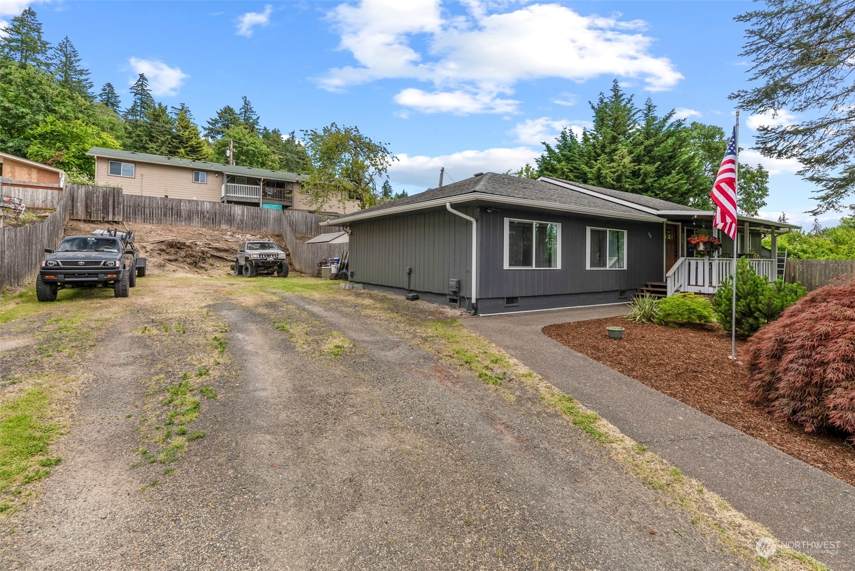 Property Photo:  230 S 9th  WA 98625 