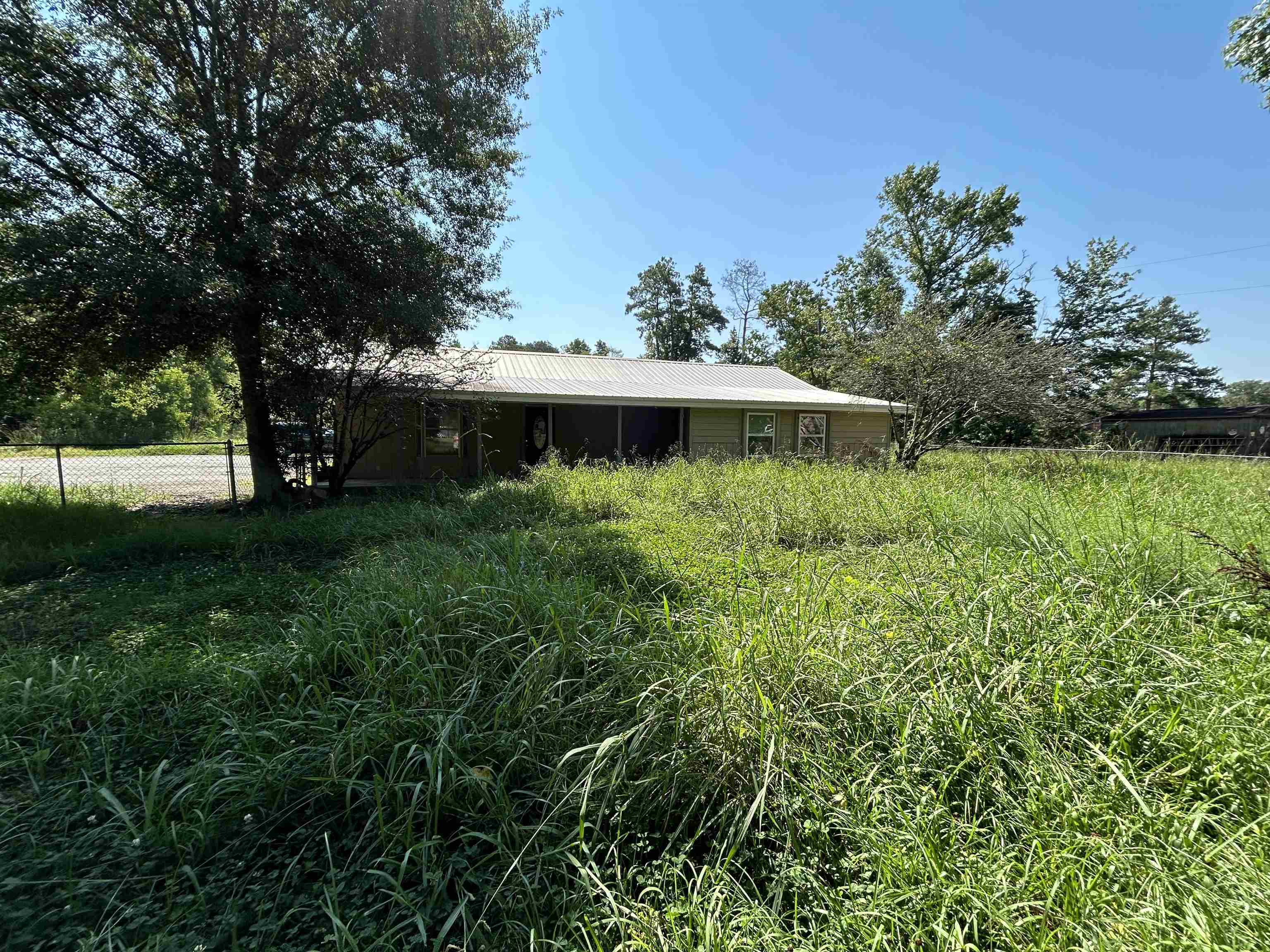 Property Photo:  910 Doty Rd.  TX 77662 