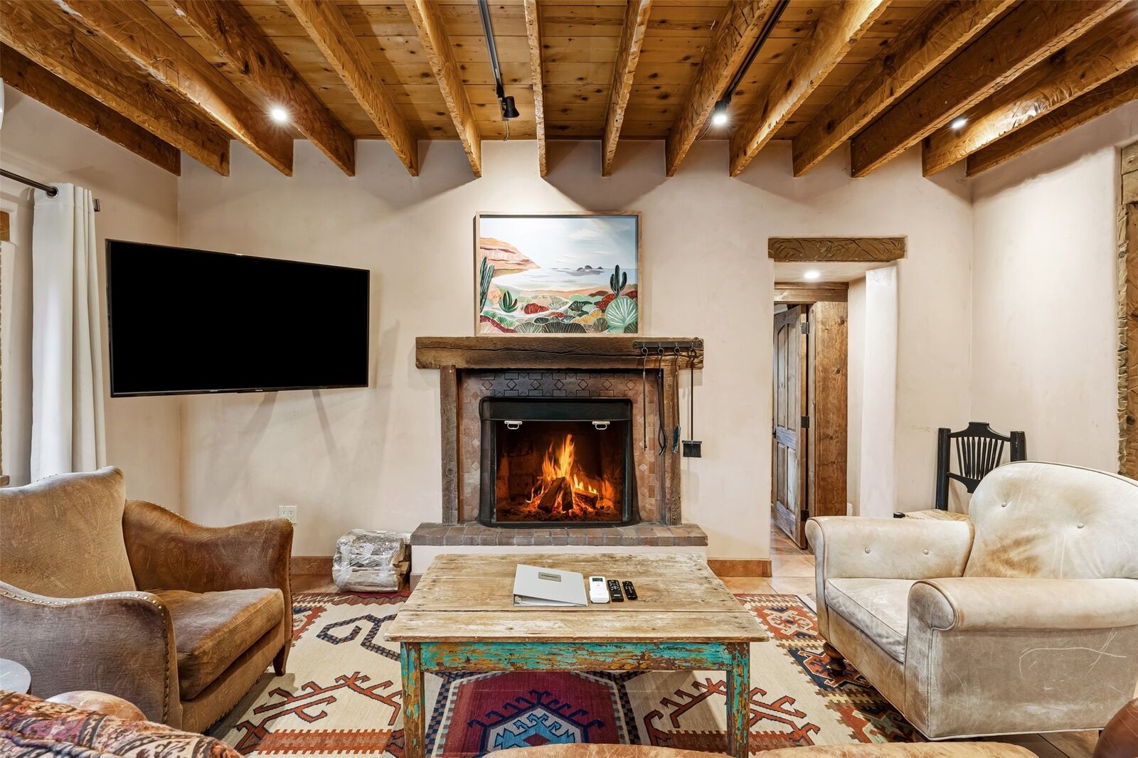 Property Photo: 220 1/2 McKenzie Street NM 87501