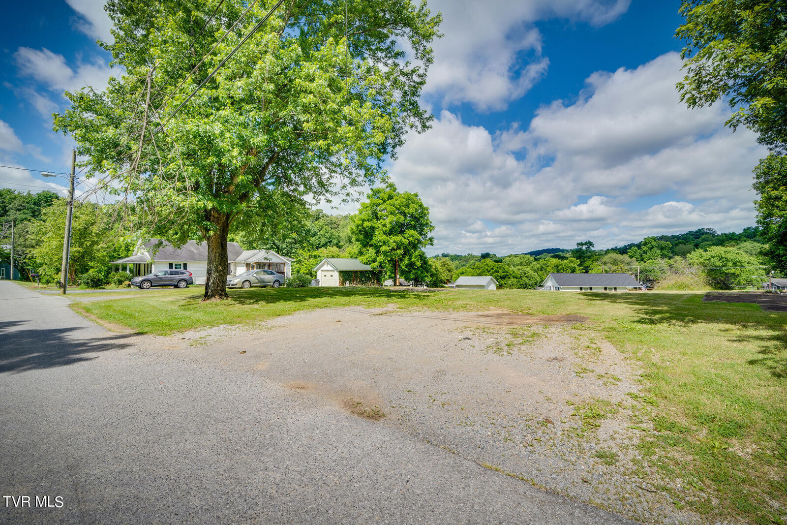 Property Photo: 116 & 118 Patterson Road TN 37660