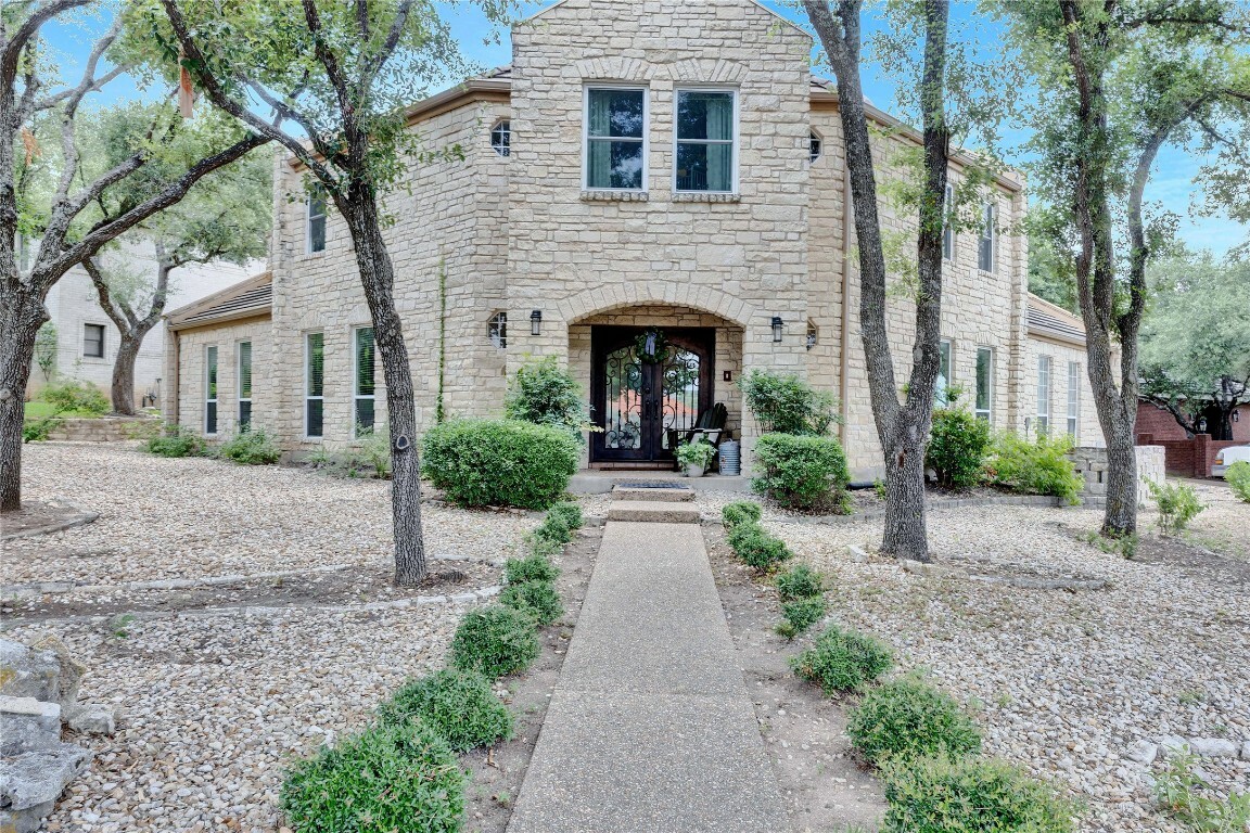 6 Applegreen Lane  The Hills TX 78738 photo