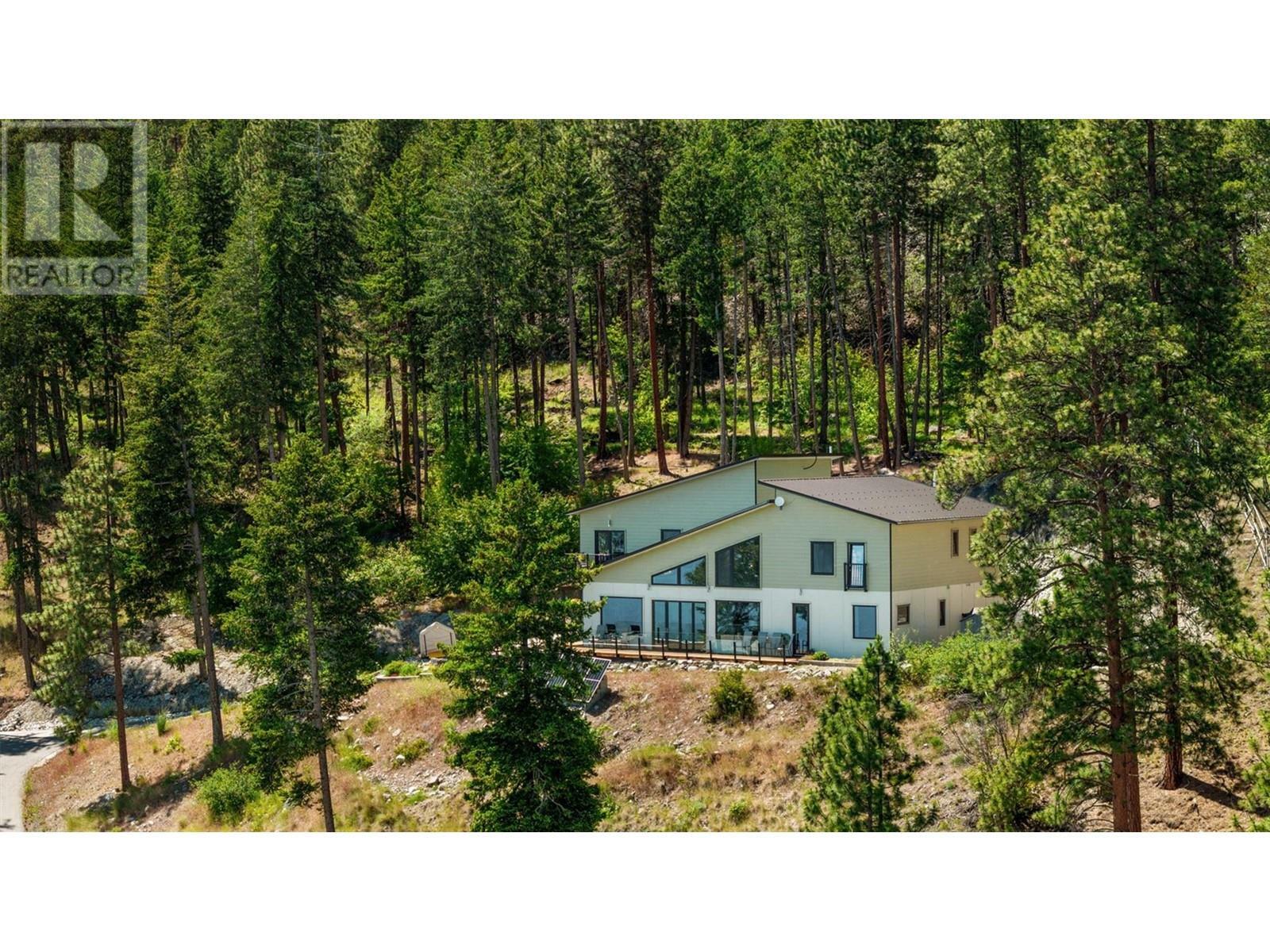 6131 Seymoure Lane  Peachland BC V0H 1X4 photo