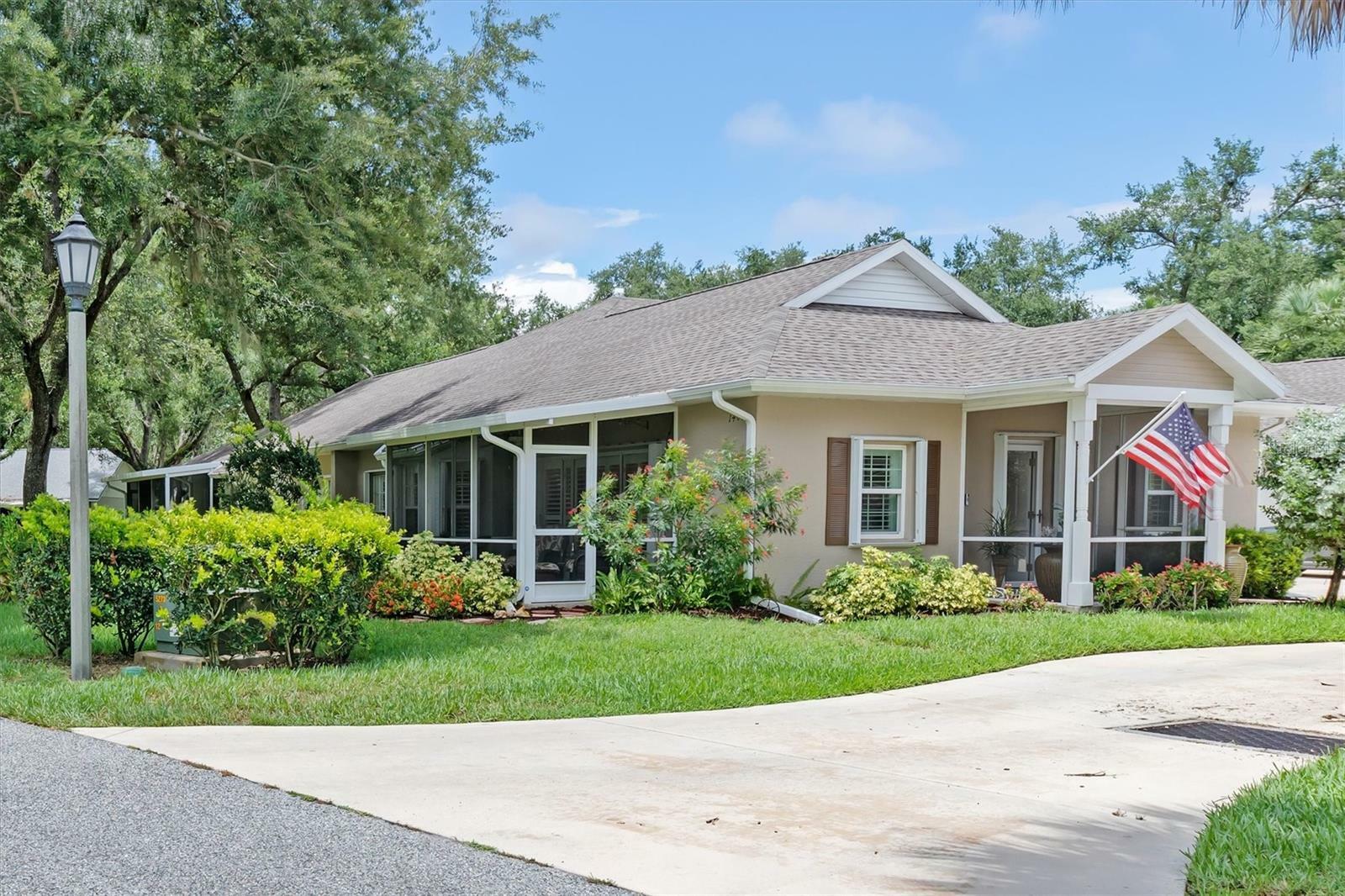 Property Photo: 1405 Winding Oak Drive FL 33948