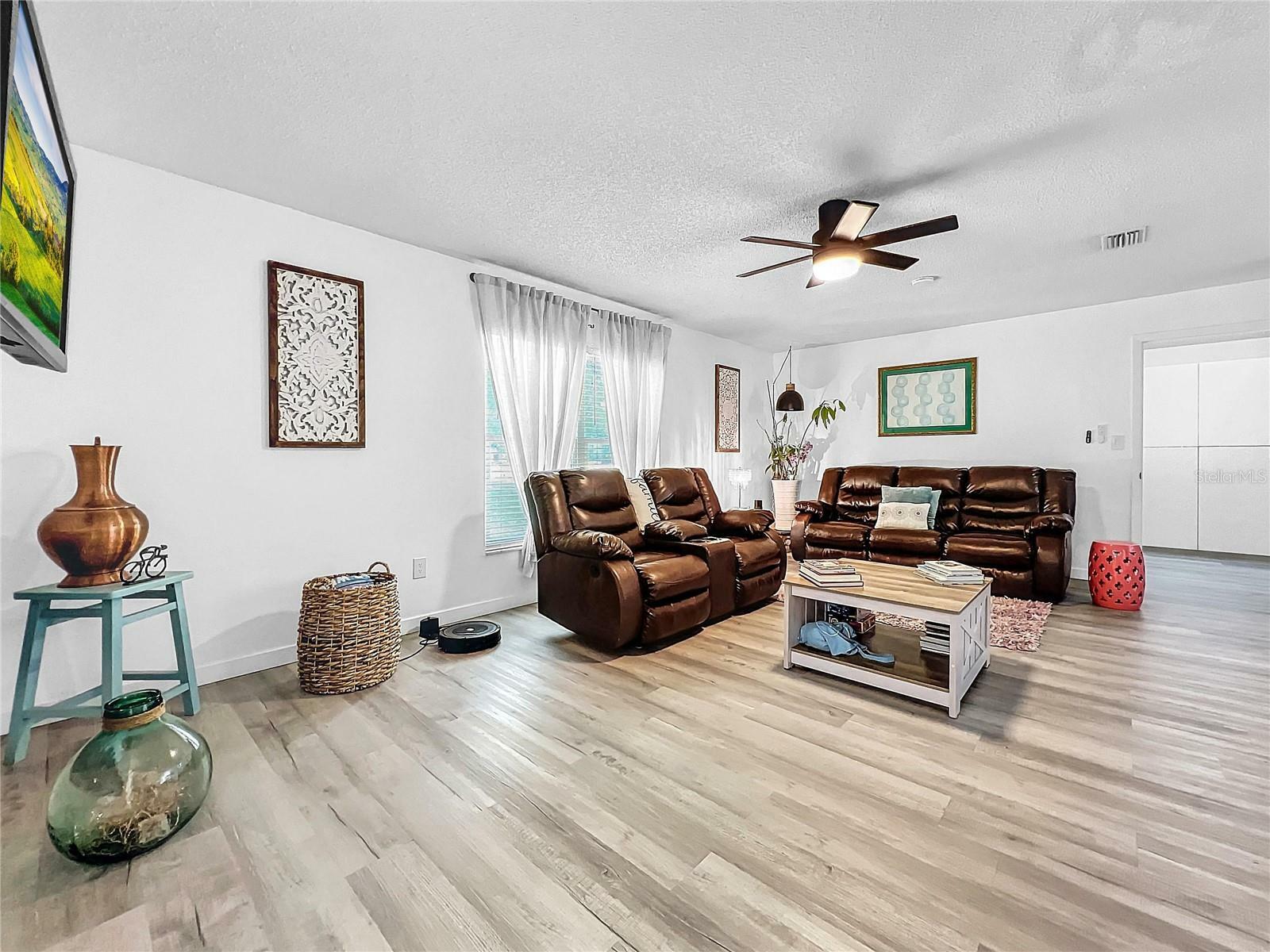 Property Photo:  956 S Hankin Road  FL 33830 