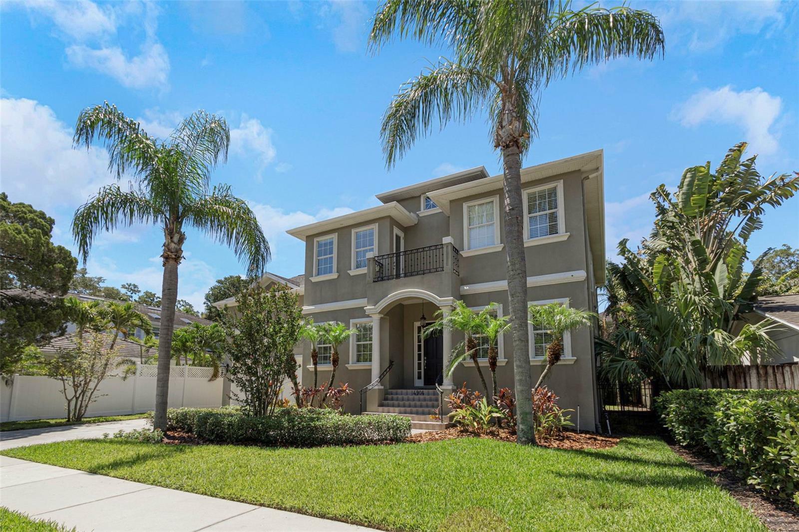 Property Photo: 4904 W San Miguel Street FL 33629