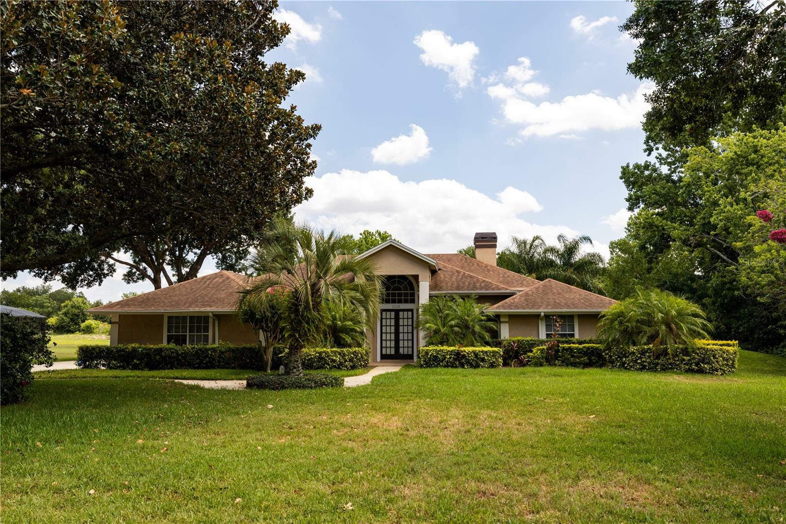 Property Photo: 2119 Willow Brick Road FL 34786