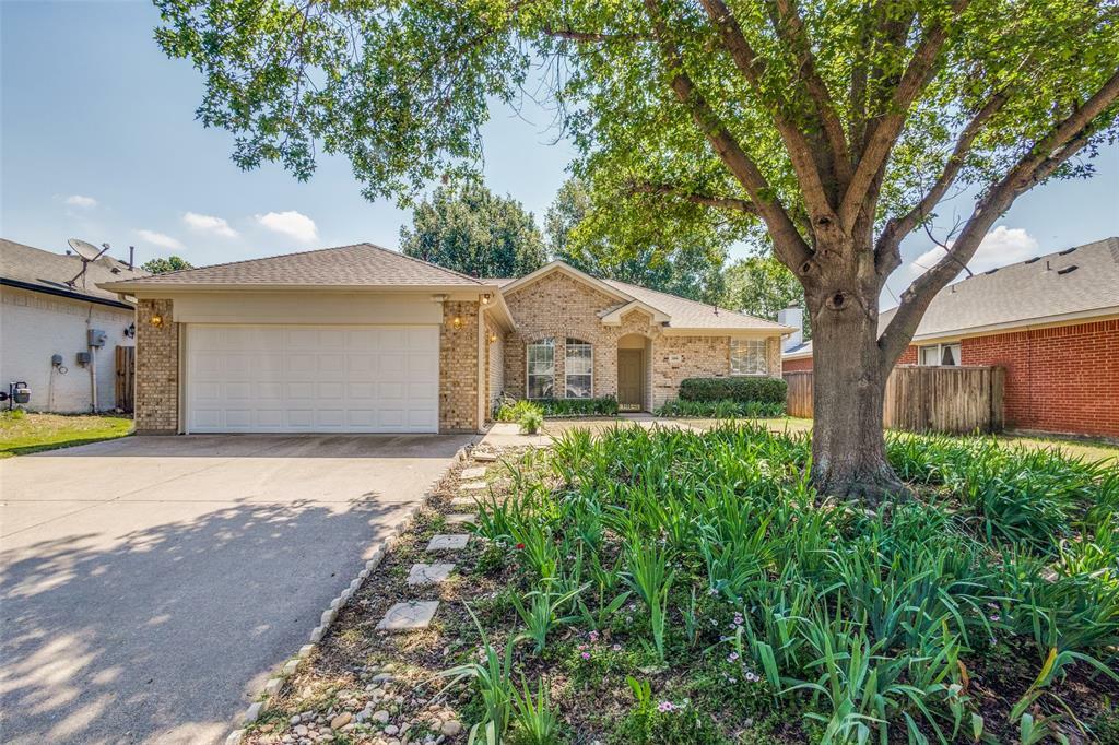 Property Photo:  3108 Palos Verdes Drive  TX 76210 