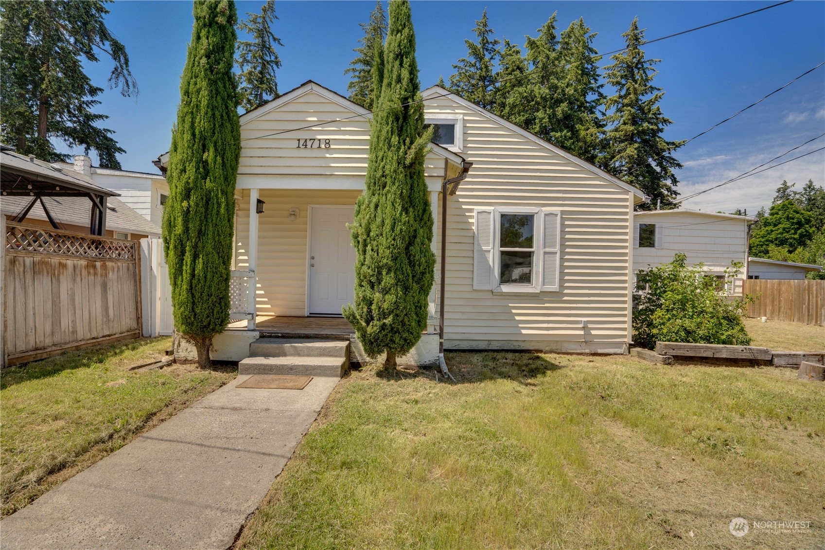 Property Photo:  14718 Portland Avenue SW  WA 98498 