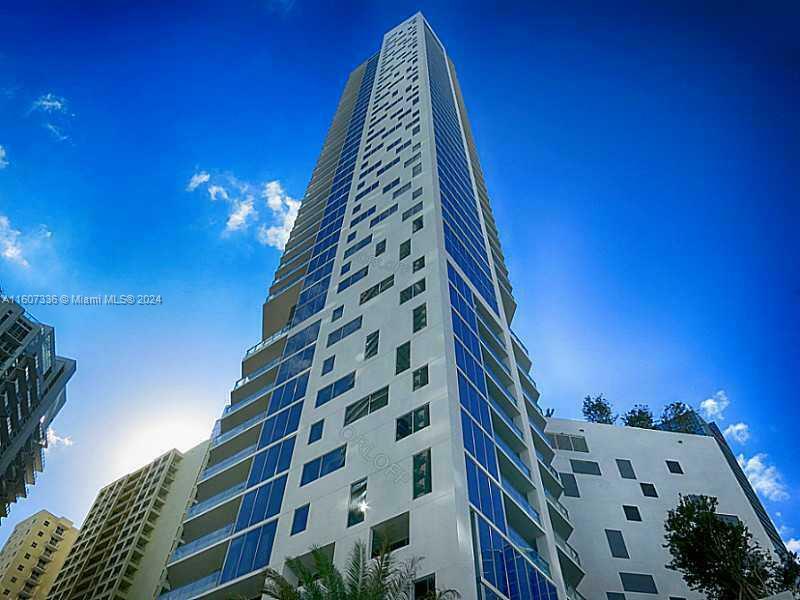 Property Photo:  1300 Brickell Bay Dr 902  FL 33131 