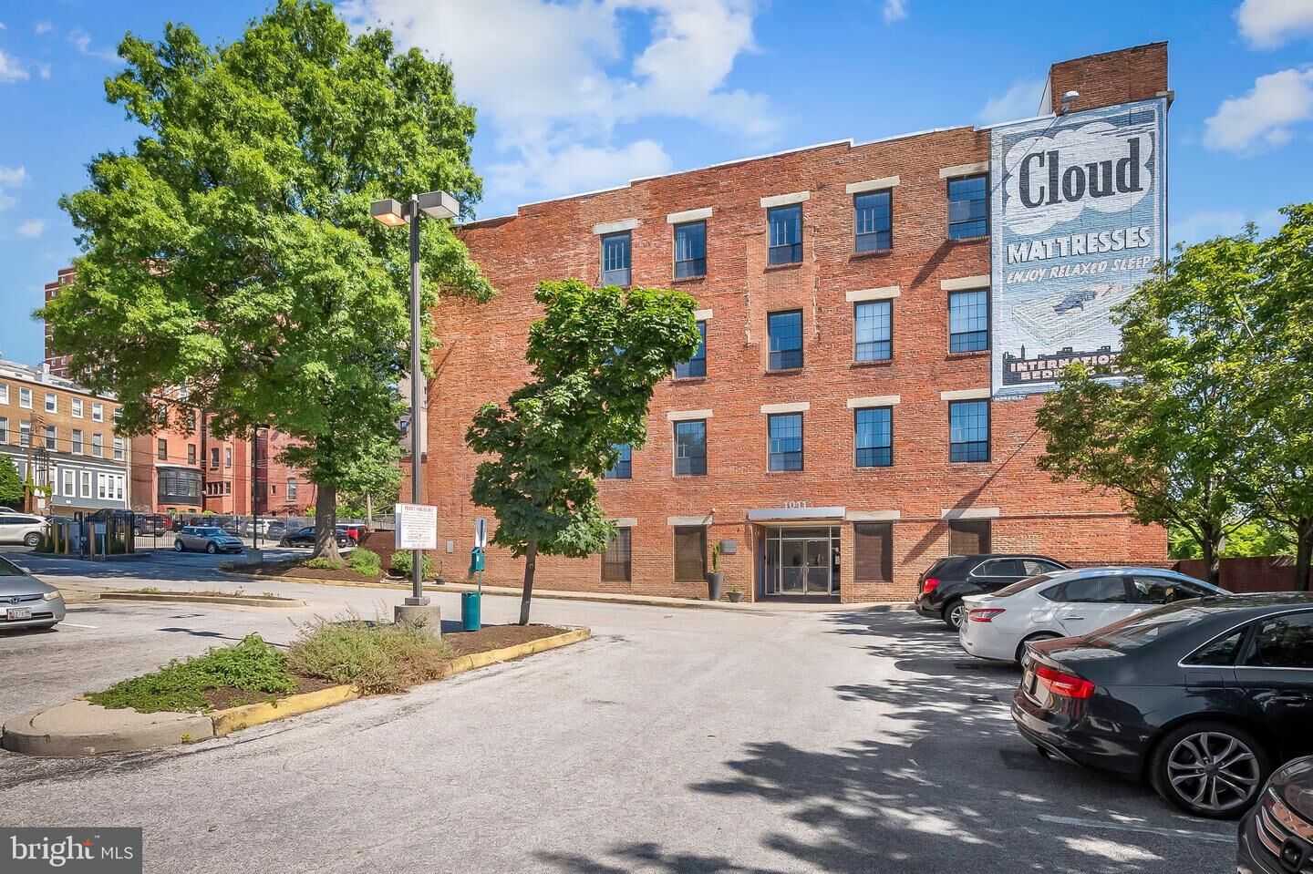 Property Photo:  1011 Hunter Street D-4  MD 21202 