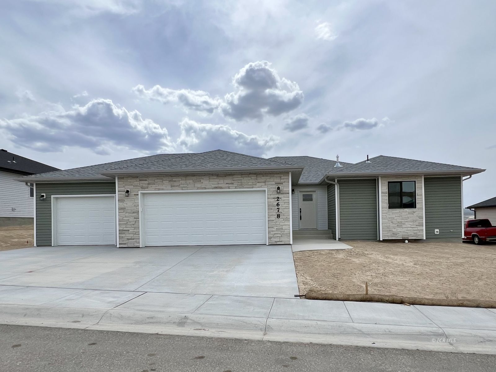 Property Photo:  2678 Mesquite Way  NV 89801 